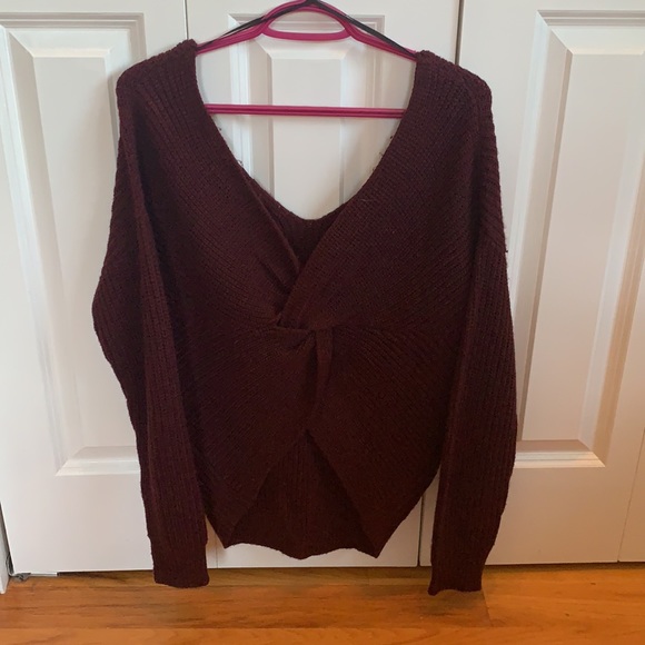 Twist Back Sweater - Picture 2 of 2